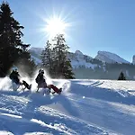 Louisa's Gallery - Whirlpool - Berge & Wandern - Abendruhe - Familien- & Gruppenfreundlich - 1h Von Zuerich * Alt St. Johann
