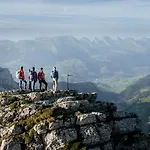 Louisa's Gallery - Whirlpool - Berge & Wandern - Abendruhe - Familien- & Gruppenfreundlich - 1h Von Zuerich