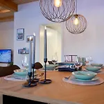 Louisa's Gallery - Whirlpool - Berge & Wandern - Abendruhe - Familien- & Gruppenfreundlich - 1h Von Zuerich