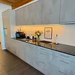 Apartmán Louisa's Gallery - Whirlpool - Berge & Wandern - Abendruhe - Familien- & Gruppenfreundlich - 1h Von Zuerich *
