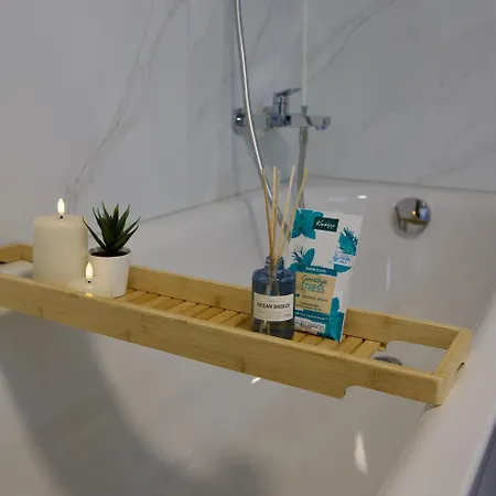 Louisa's Gallery - Modernes Mit Whirlpool Und Bergblick - Nahe Piste, Loipe Und Wanderparadies Im Toggenburg Alt St. Johann