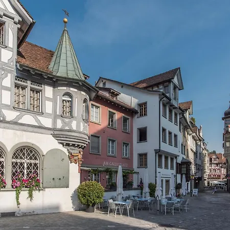 Louisa's Gallery - Whirlpool - Berge & Wandern - Abendruhe - Familien- & Gruppenfreundlich - 1h Von Zuerich Apartmán *