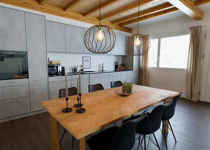 דירה Louisa's Gallery - Stilvolles Ruhiges Alpine Mit Whirlpool & Bergblick - Wandern & - Swiss Alps