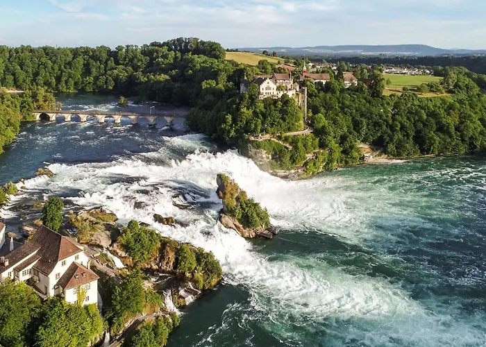 Louisa's Gallery - Stilvolles Ruhiges Alpine Mit Whirlpool & Bergblick - Wandern & - Swiss Alps Lägenhet *